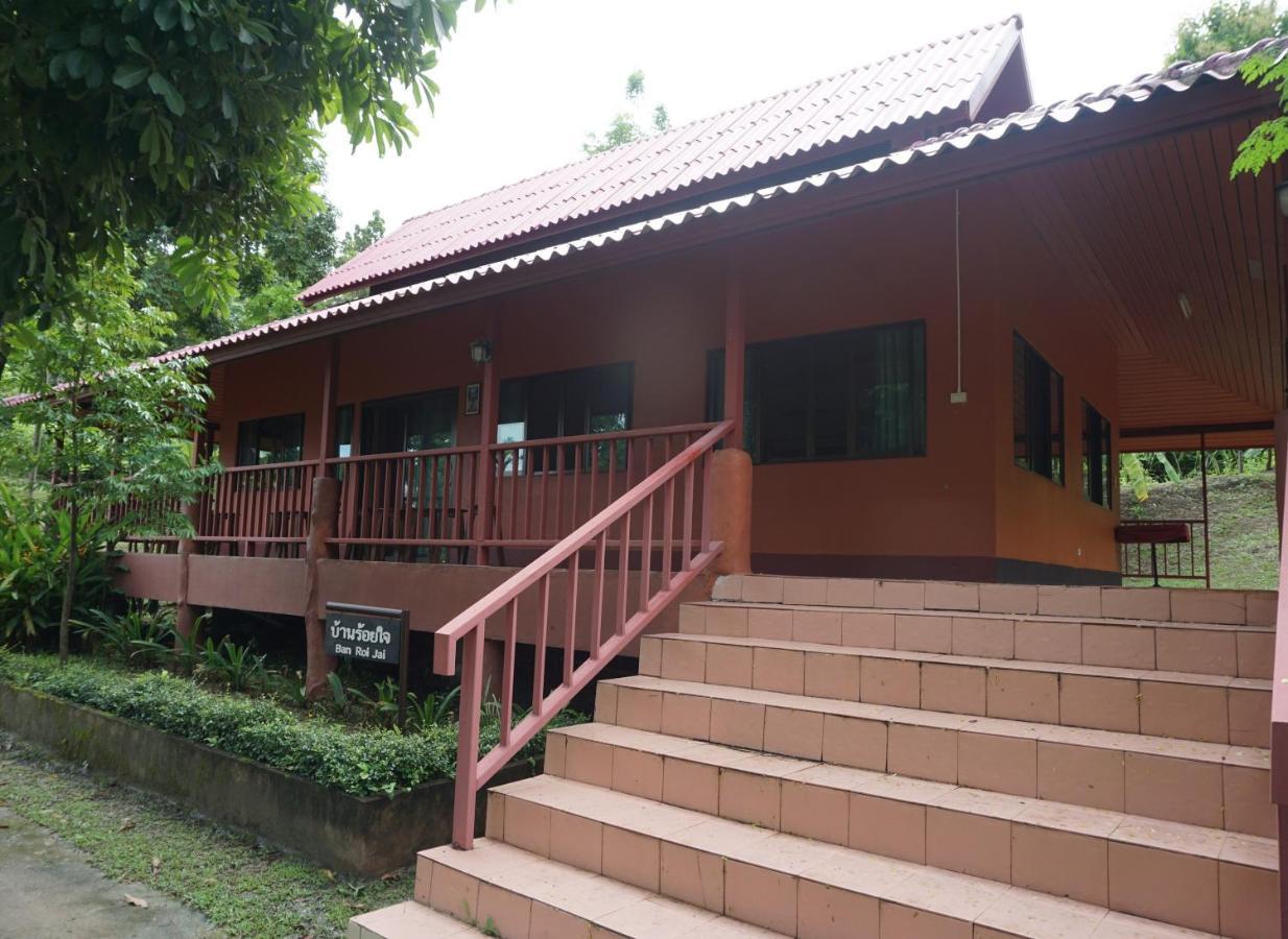 Ban Rai Tin Thai Ngarm Eco Lodge Mae Rim Exterior photo
